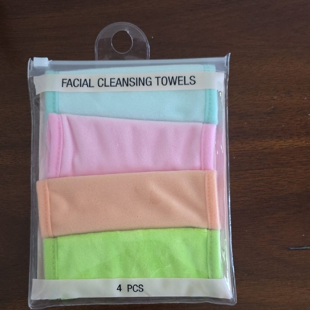 Forever 21 Pink and Orange Skincare Cleanser Exfoliant